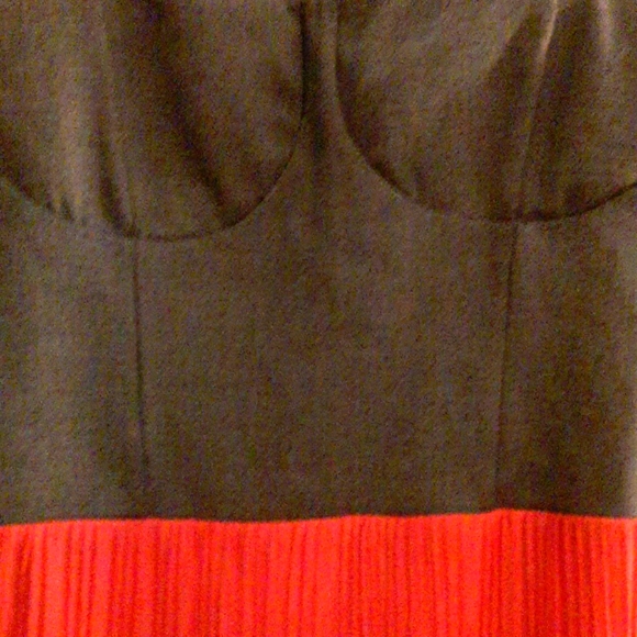 Dress with ultra thin straps/bralette style - Picture 5 of 7